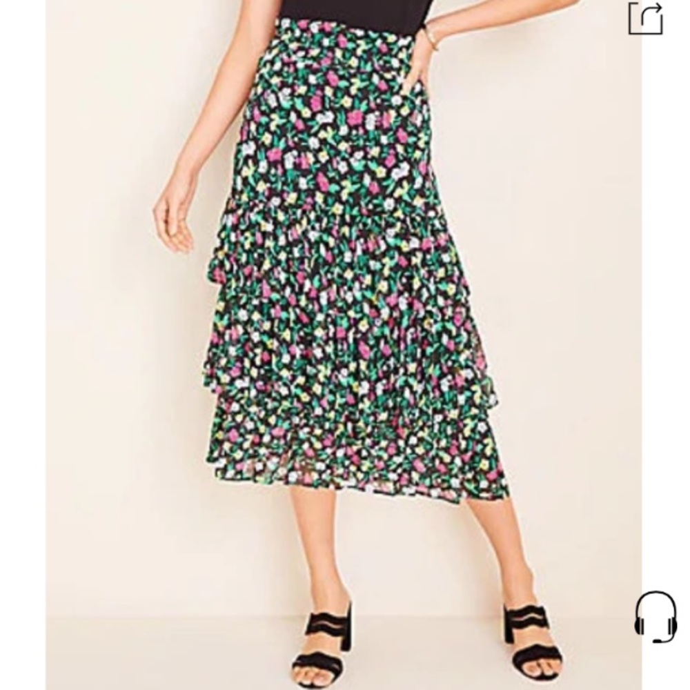 Ann Taylor tiered ruffle floral midi skirt Medium